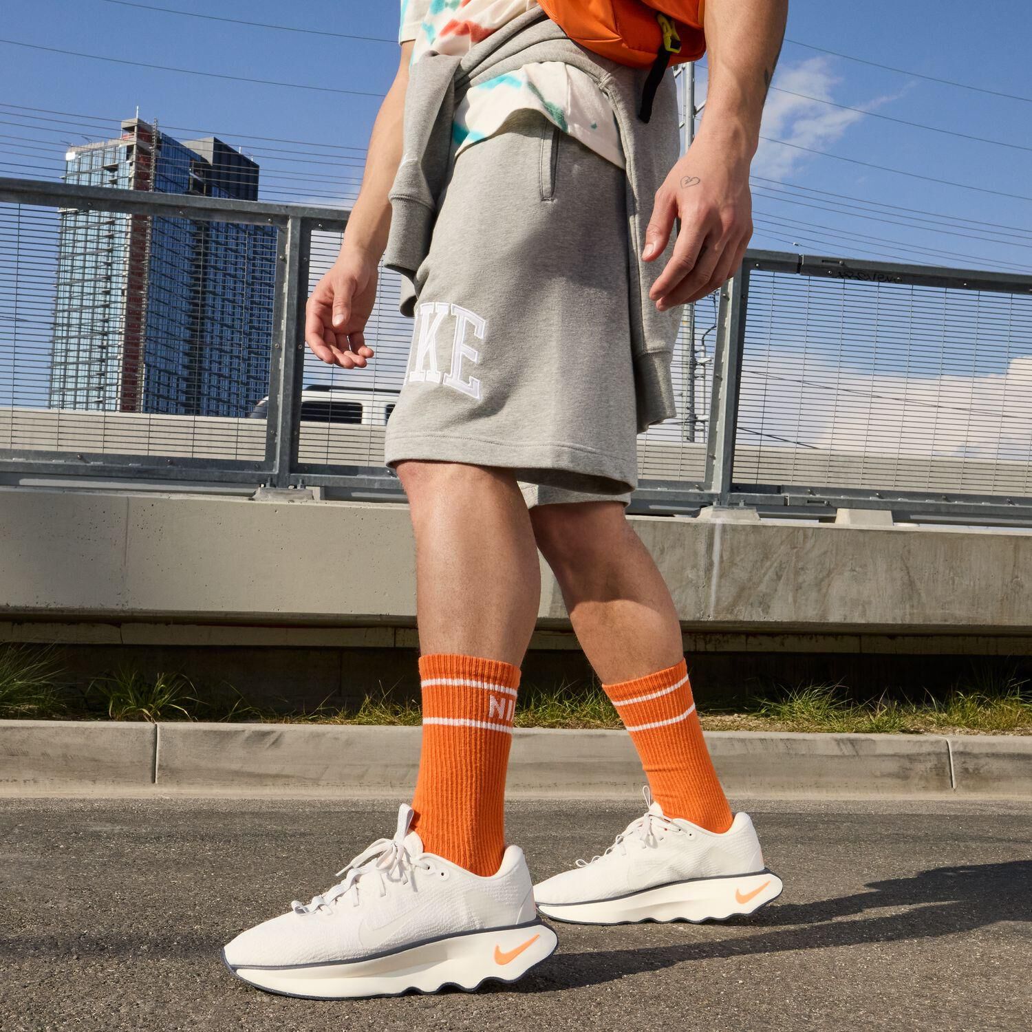 NIKE「【NIKE】MOTIVA」|スニーカー|