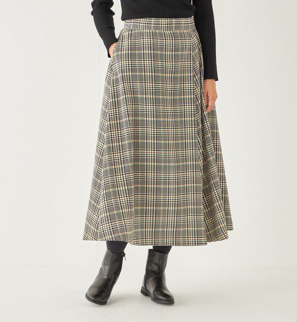 SHIPS Colors 「SHIPS Colors:〈洗濯機可能〉チェック プリント アシンメトリー フレア スカート」|フレア|オフホワイト