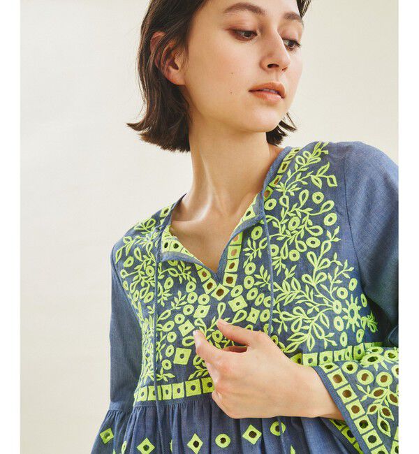 GRACE CONTINENTAL「カットワークフレアトップ」|シャツ・ブラウス|