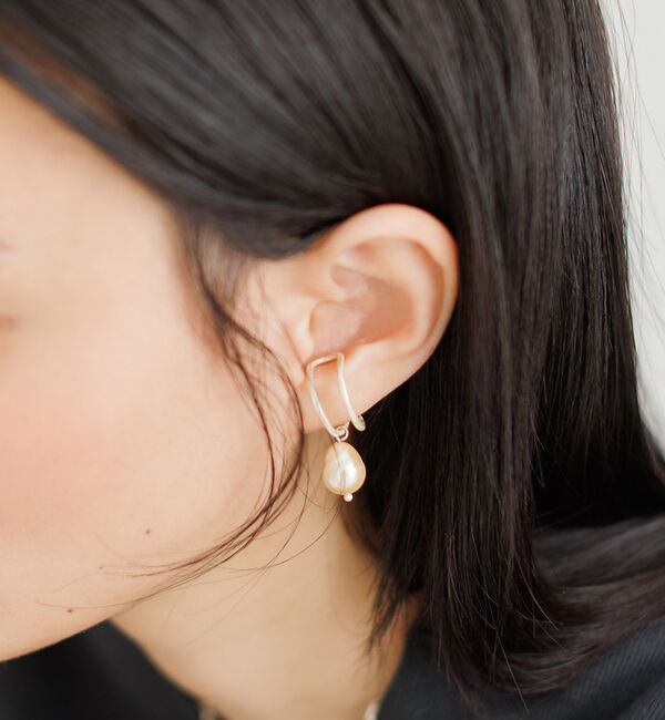 collex「【Ljud/ユード】ガラスドロップパールクロス 2WAYイヤーカフ」|イヤリング|