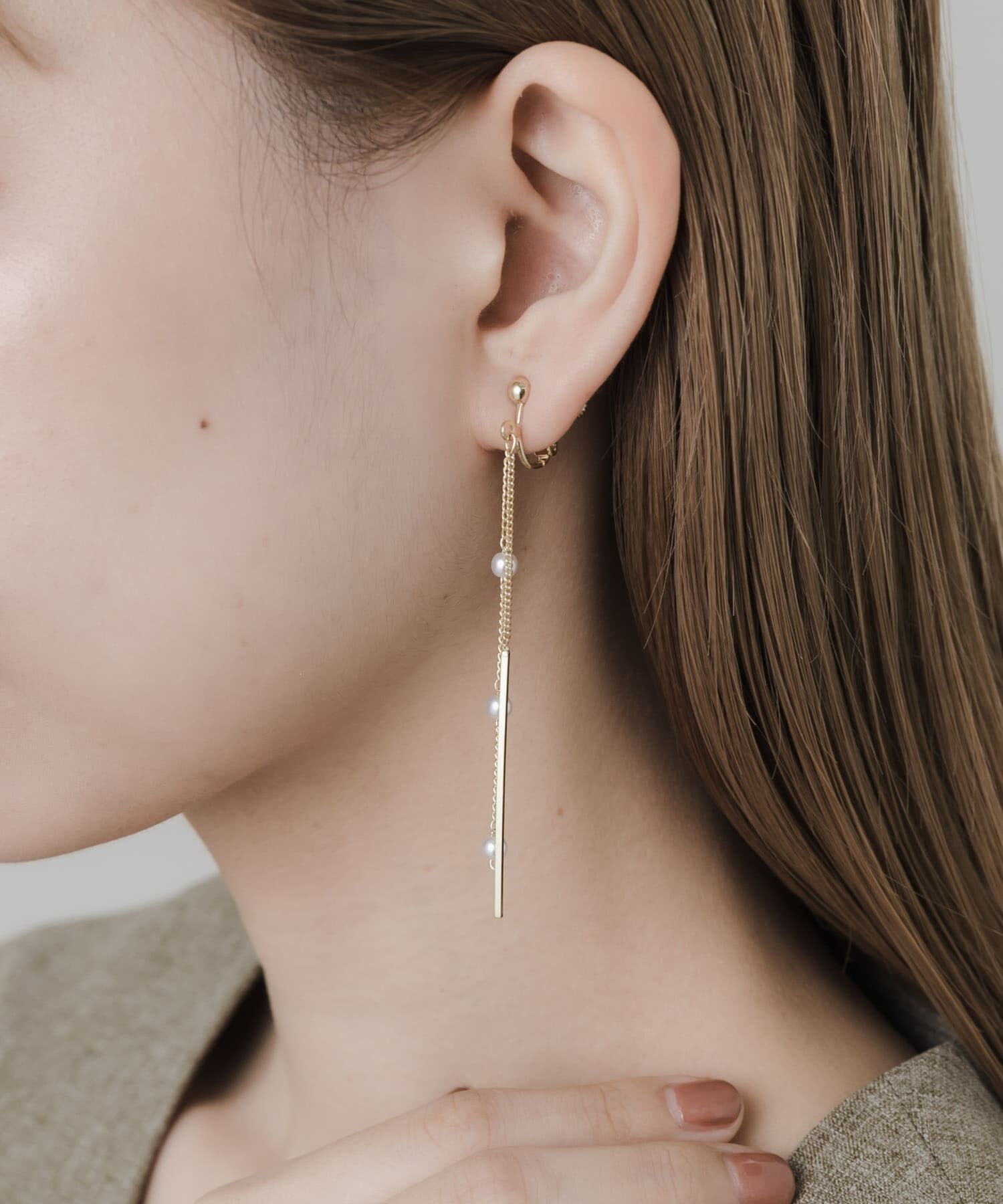SMELLY「ミニパールチェーンイヤリング」|イヤリング|
