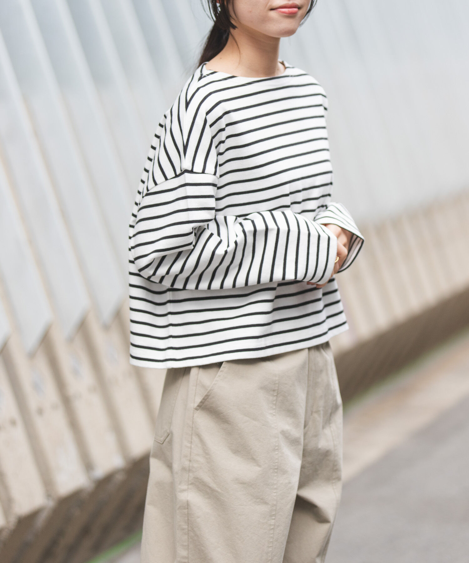 URBAN RESEARCH DOORS「FORK&SPOON　クロップドボートネックボーダー」|Tシャツ・カットソー|