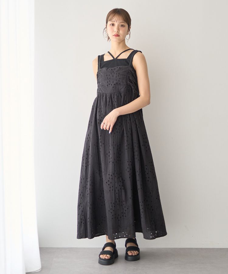 earth music&ecology「シフリー刺繍キャミワンピース」|ワンピース|Black
