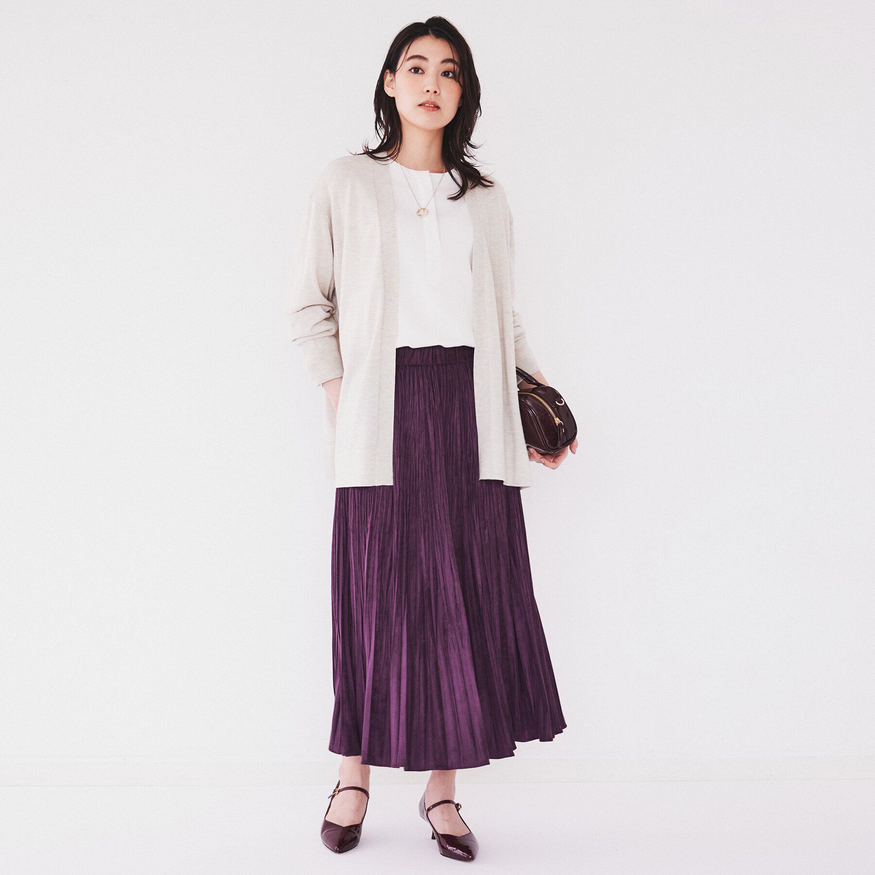 UNTITLED「【洗える/ウエストゴム】スエード風ランダムプリーツスカート」|スカート|