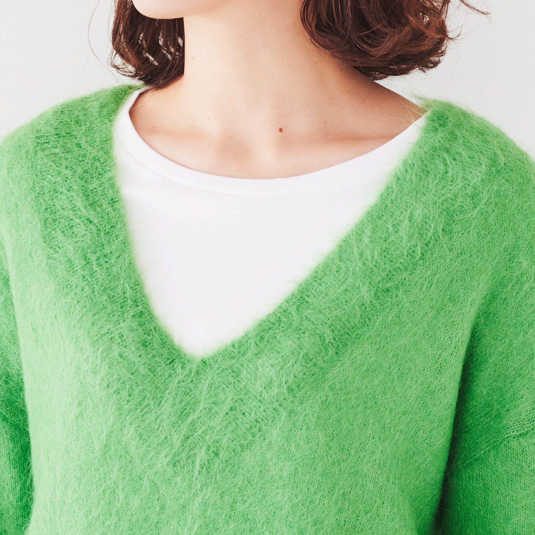 UNTITLED「【毛足感/リラクシー】スーリーアルパカ混Vネックニット」|ニット・セーター|