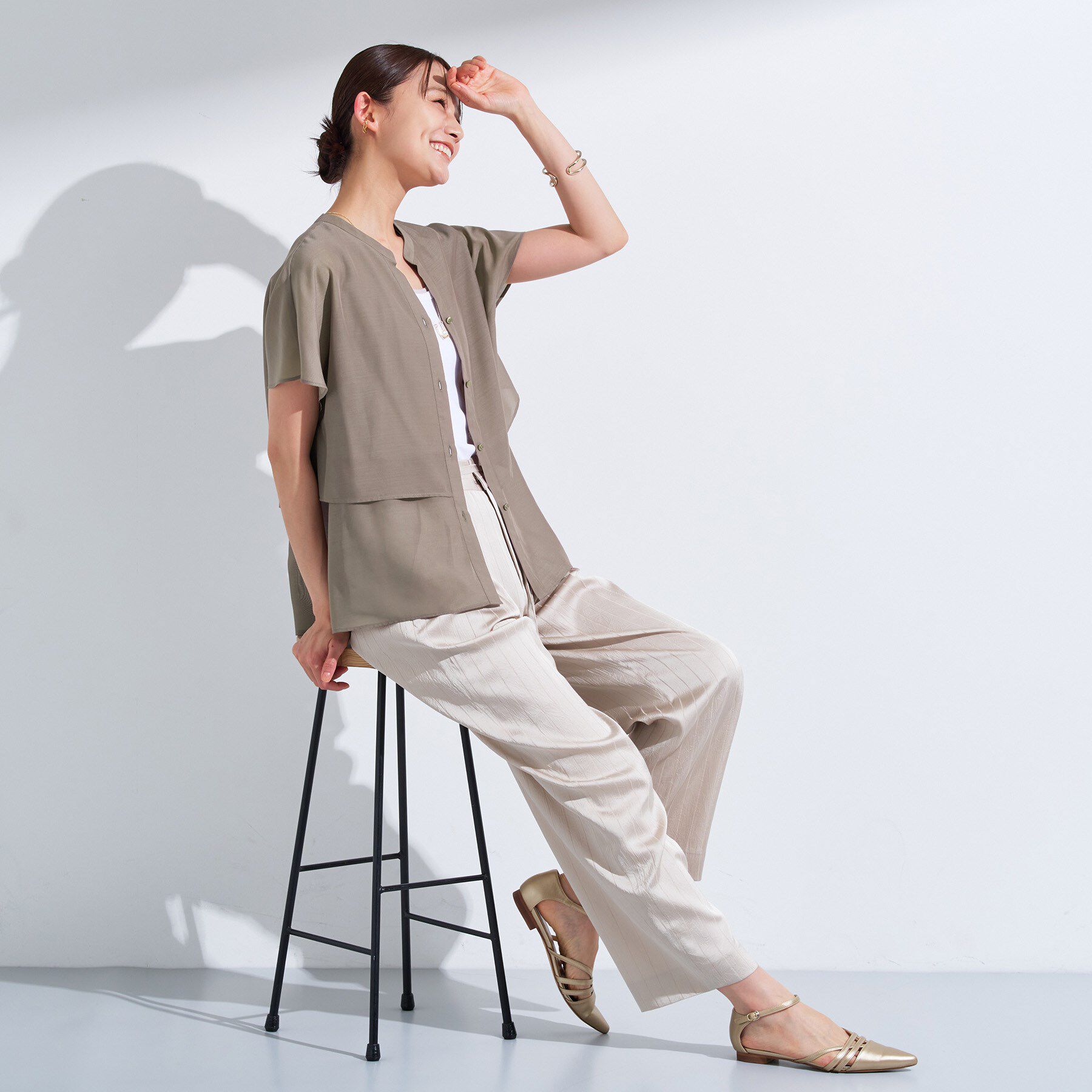 INDIVI「新色登場！【洗える／エアリー】ティアードブラウス」|シャツ・ブラウス|