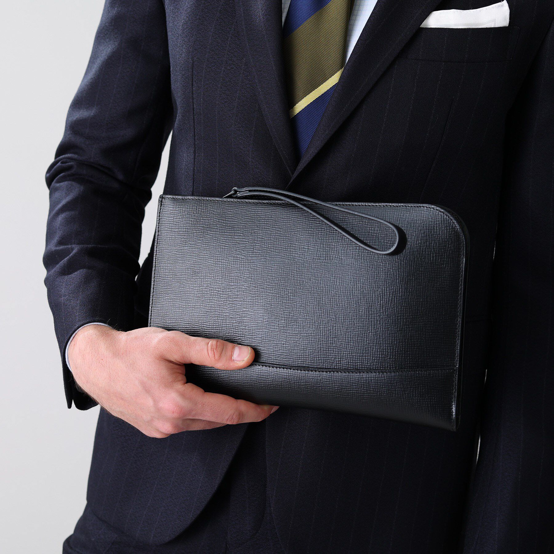 TAKEO KIKUCHI「【冠婚葬祭】ブラックレザー クラッチバッグ」|クラッチバッグ|