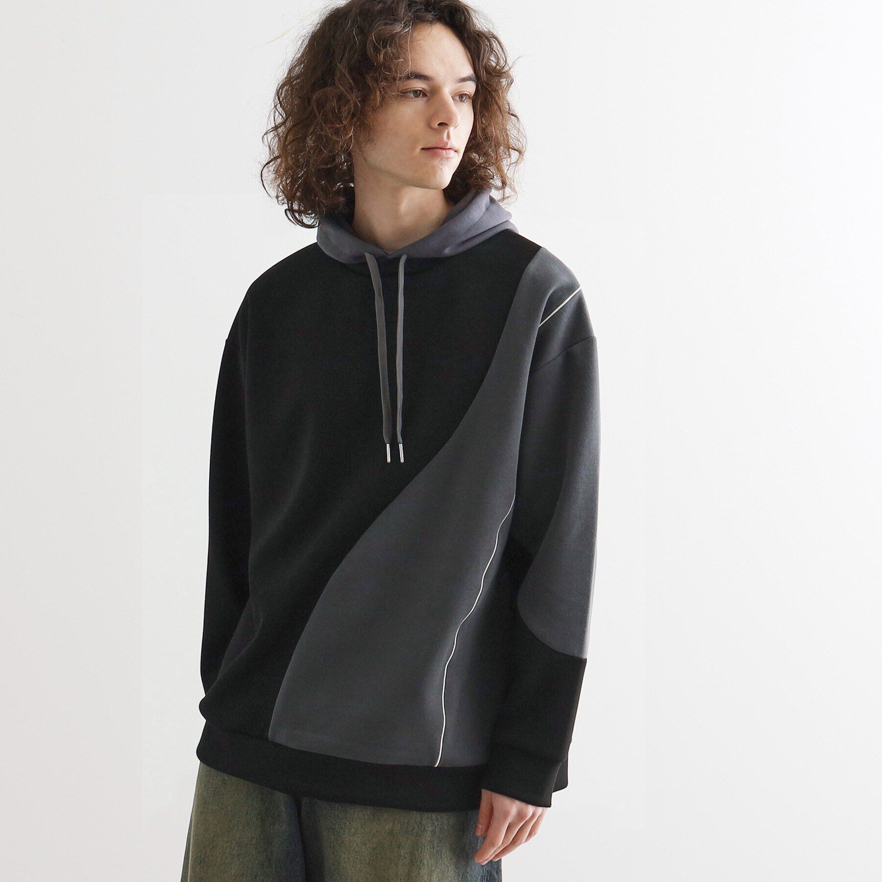 tk.TAKEO KIKUCHI「カーブスイッチパーカ」|パーカー|