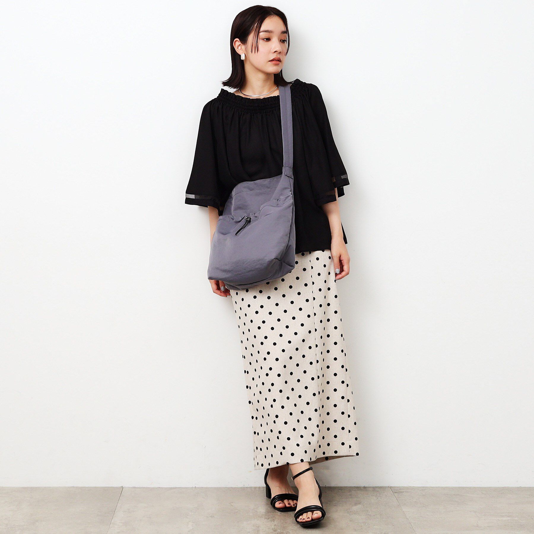 OPAQUE.CLIP「【軽量／A4サイズ対応／2WAY】フロントドロストカジュアルショルダーバッグ」|ショルダー・メッセンジャー|