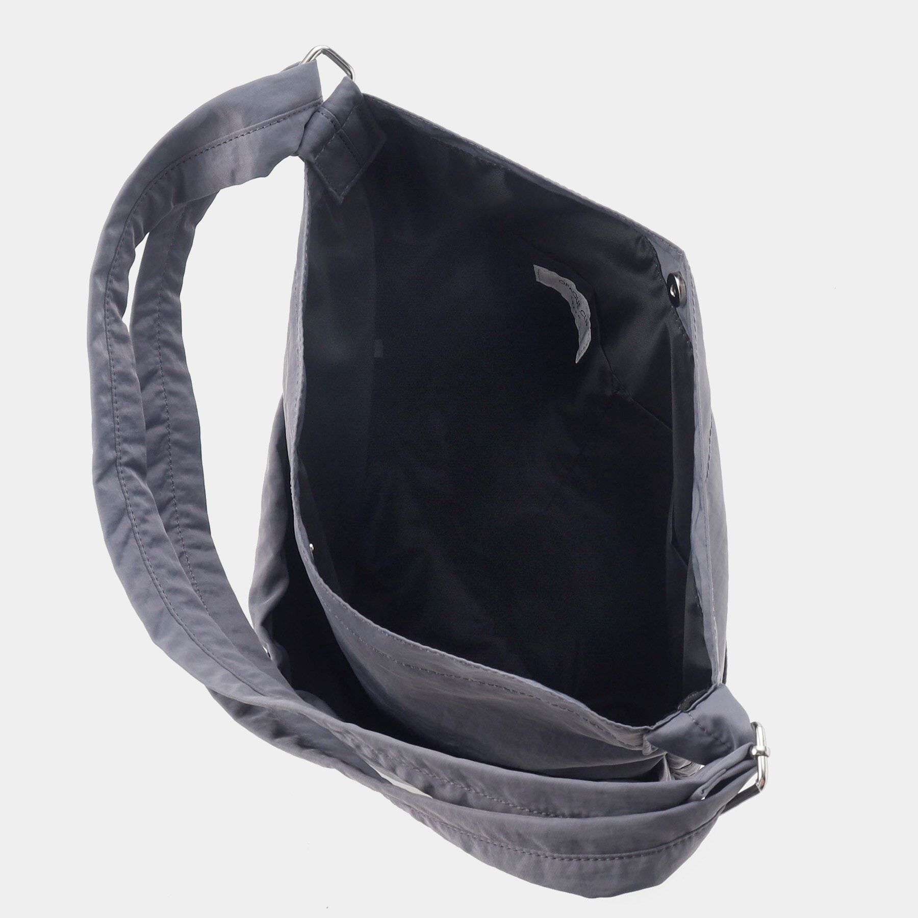 OPAQUE.CLIP「【軽量／A4サイズ対応／2WAY】フロントドロストカジュアルショルダーバッグ」|ショルダー・メッセンジャー|