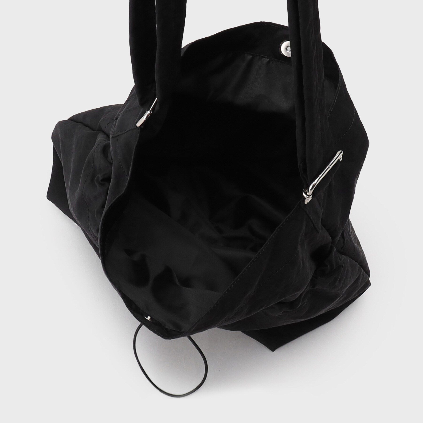 OPAQUE.CLIP「【軽量／A4サイズ対応／2WAY】フロントドロストカジュアルショルダーバッグ」|ショルダー・メッセンジャー|