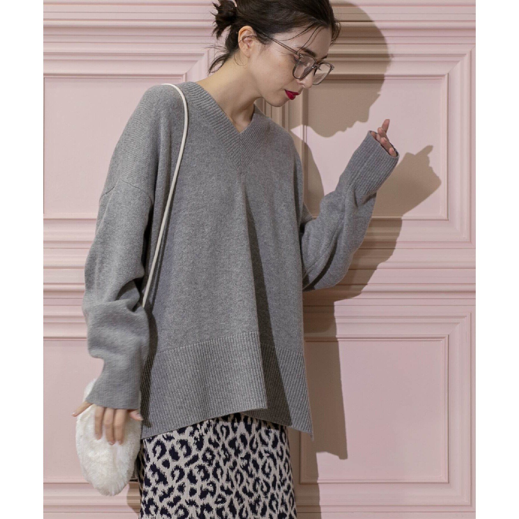 OPAQUE.CLIP「ミドルゲージVネックニット／FILIVIVI・フィルビビ【洗える】」|ニット・セーター|