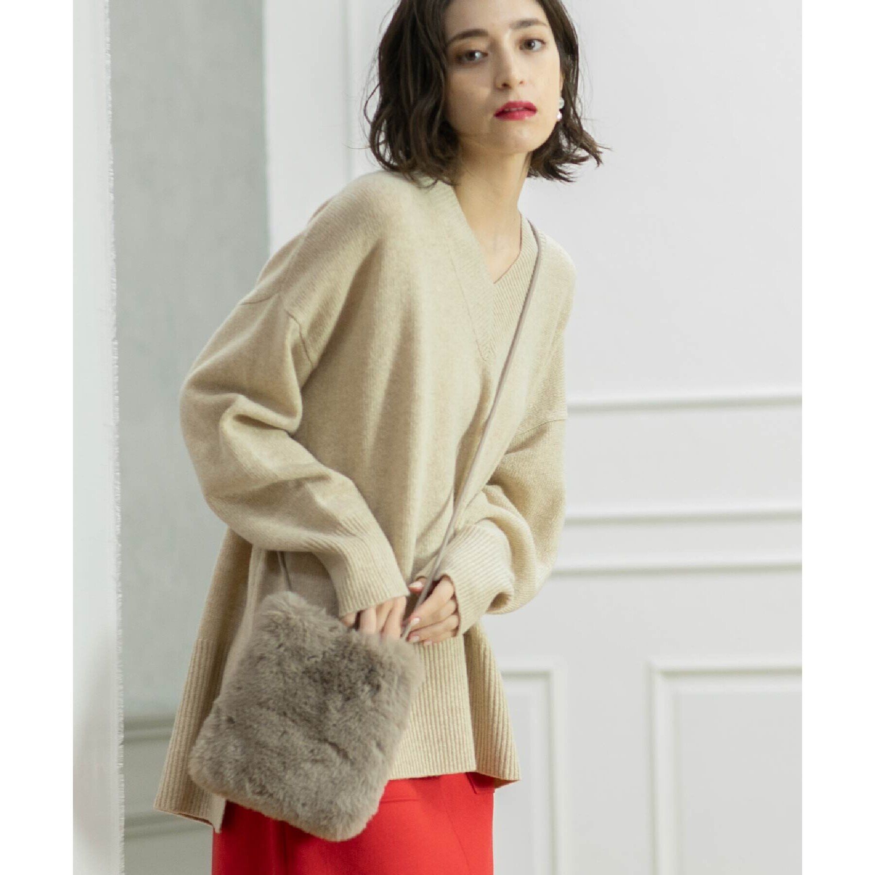 OPAQUE.CLIP「ミドルゲージVネックニット／FILIVIVI・フィルビビ【洗える】」|ニット・セーター|ライトベージュ(05