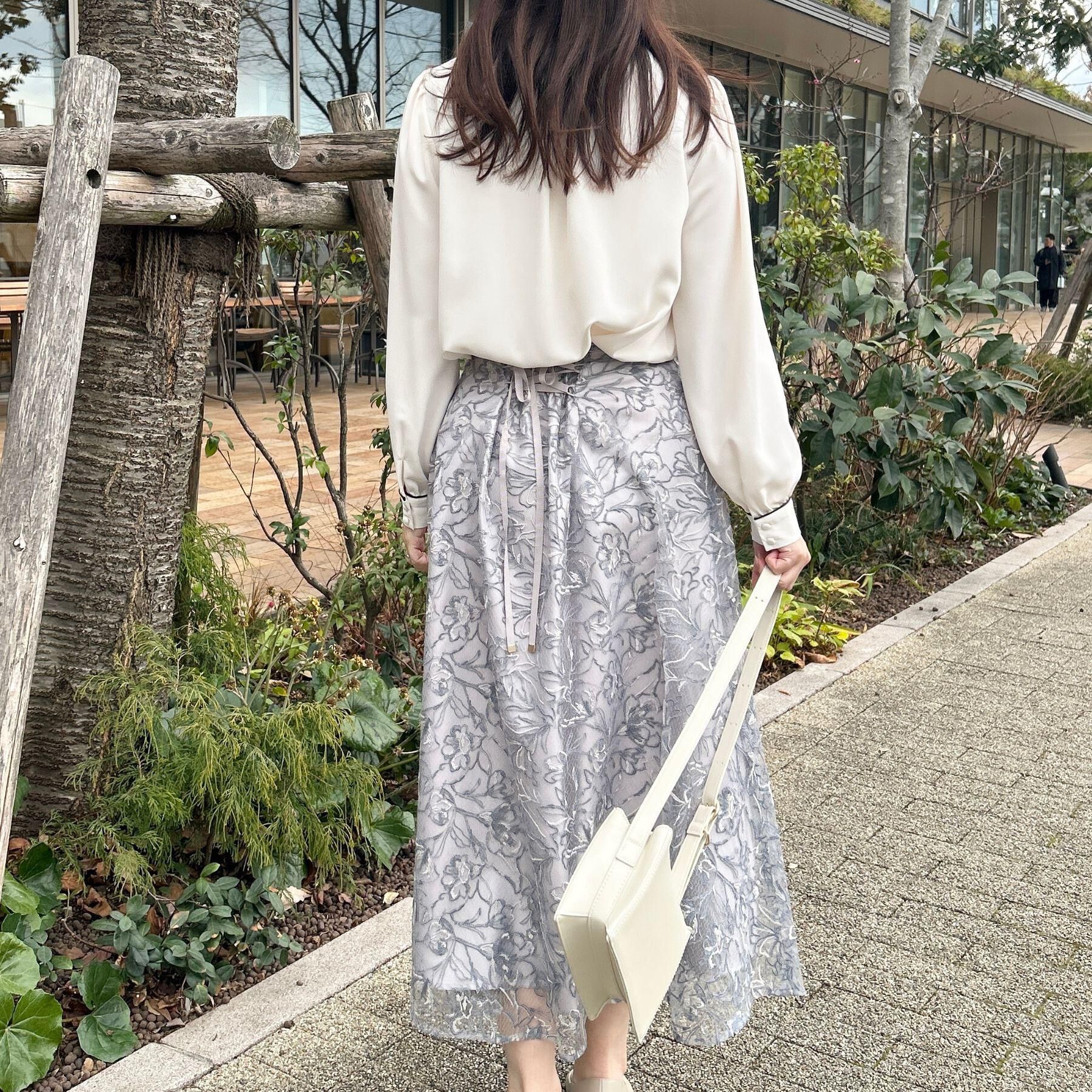 Couture broach「【華やか・通勤・華奢見え】バックレースアップエンブロスカート」|スカート|