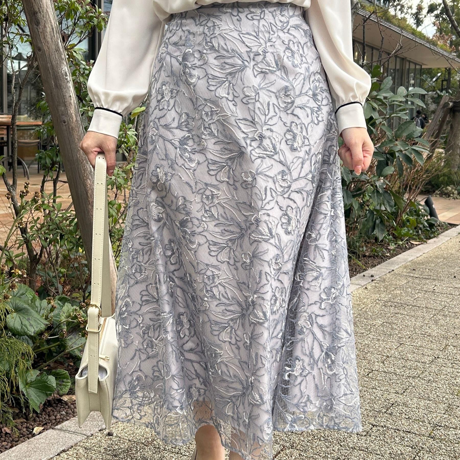 Couture broach「【華やか・通勤・華奢見え】バックレースアップエンブロスカート」|スカート|