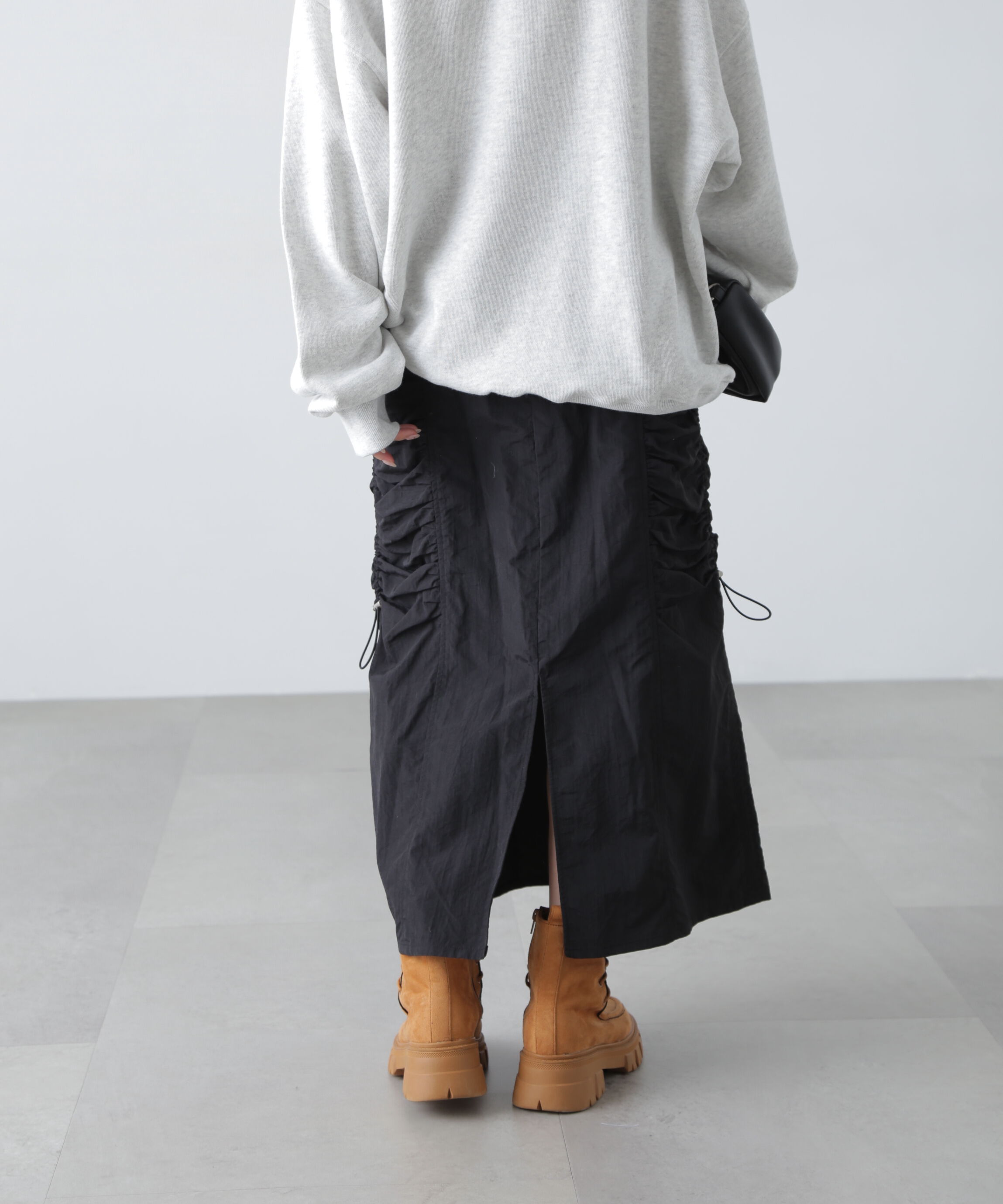  「サイドドロストナイロンスカート」|スカート|