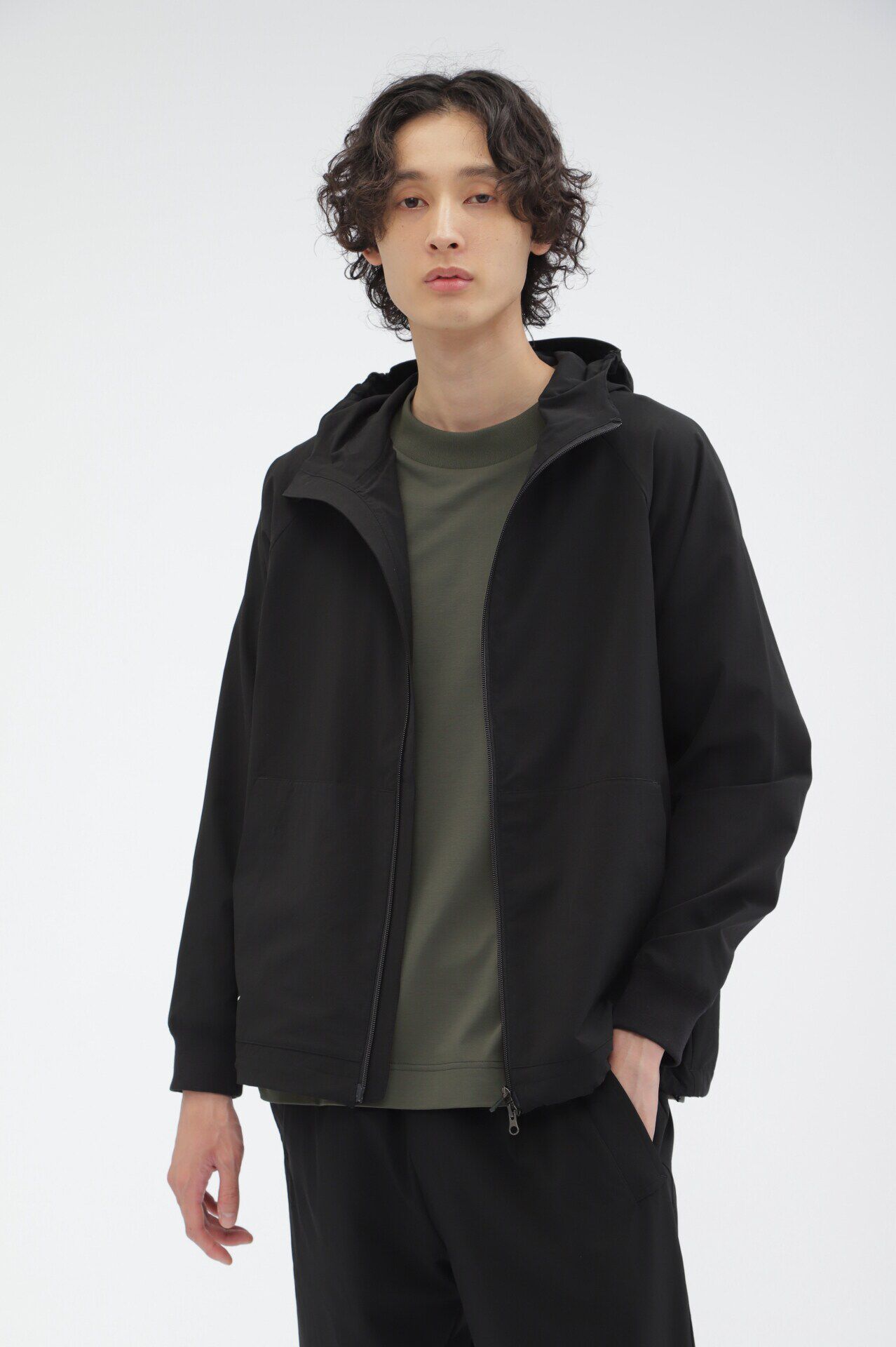 MARGARET HOWELL「STRETCH POLYESTER HEAVY POPLIN」|その他|BLACK