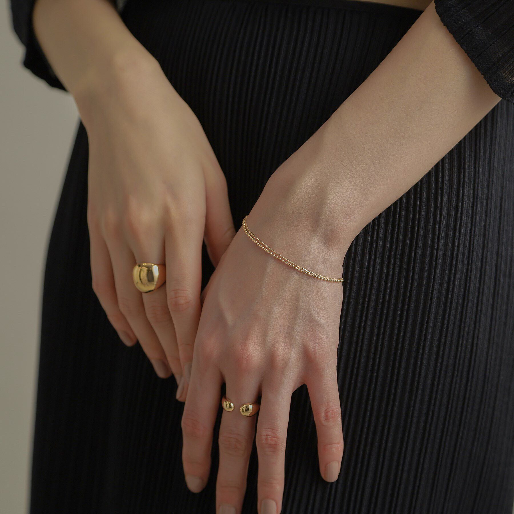 COCOSHNIK「K10ボール&times;キヘイレイヤード ブレスレット」|ブレスレット・バングル|