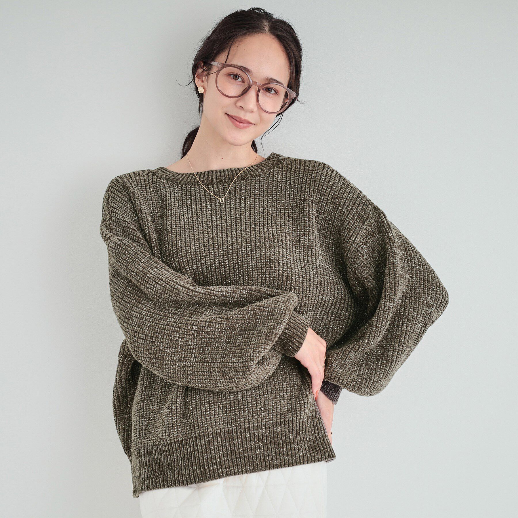 SHOO･LA･RUE「【S-LL/前後2WAY】大人のゆるさが魅力 ベロア風ラメモールニット」|ニット・セーター|オリーブグリーン(0