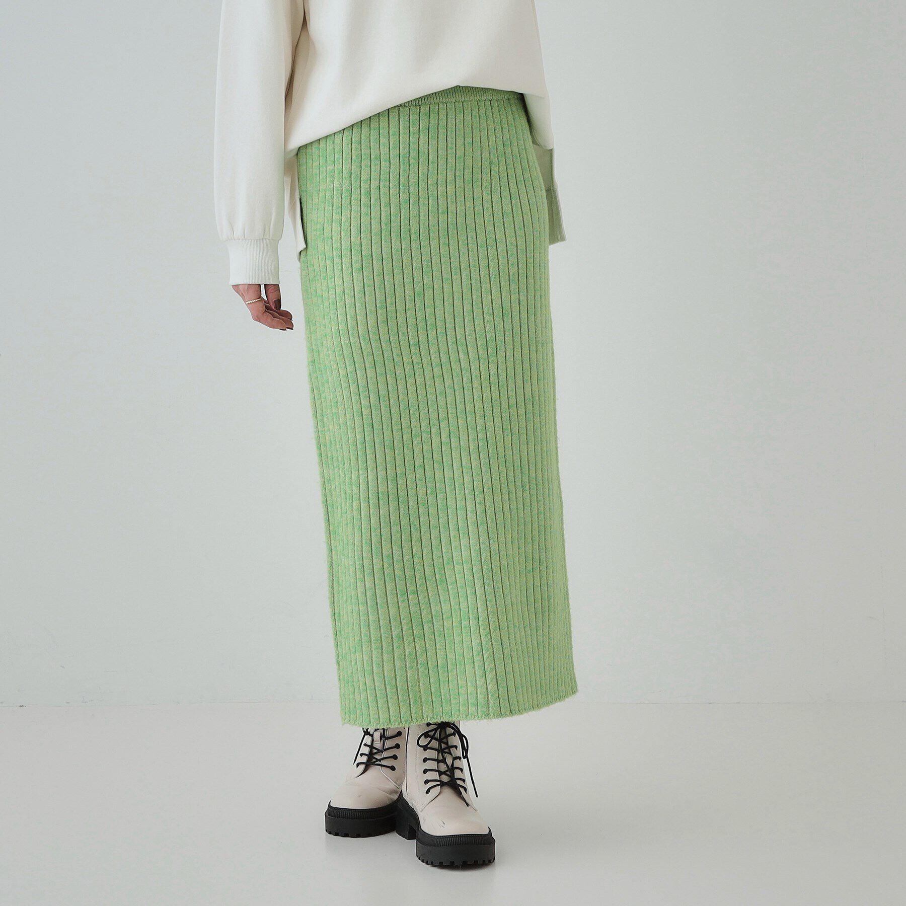 SHOO･LA･RUE「【セットアップ可】リブ編みの縦ラインですっきり見え ニットナロースカート」|スカート|