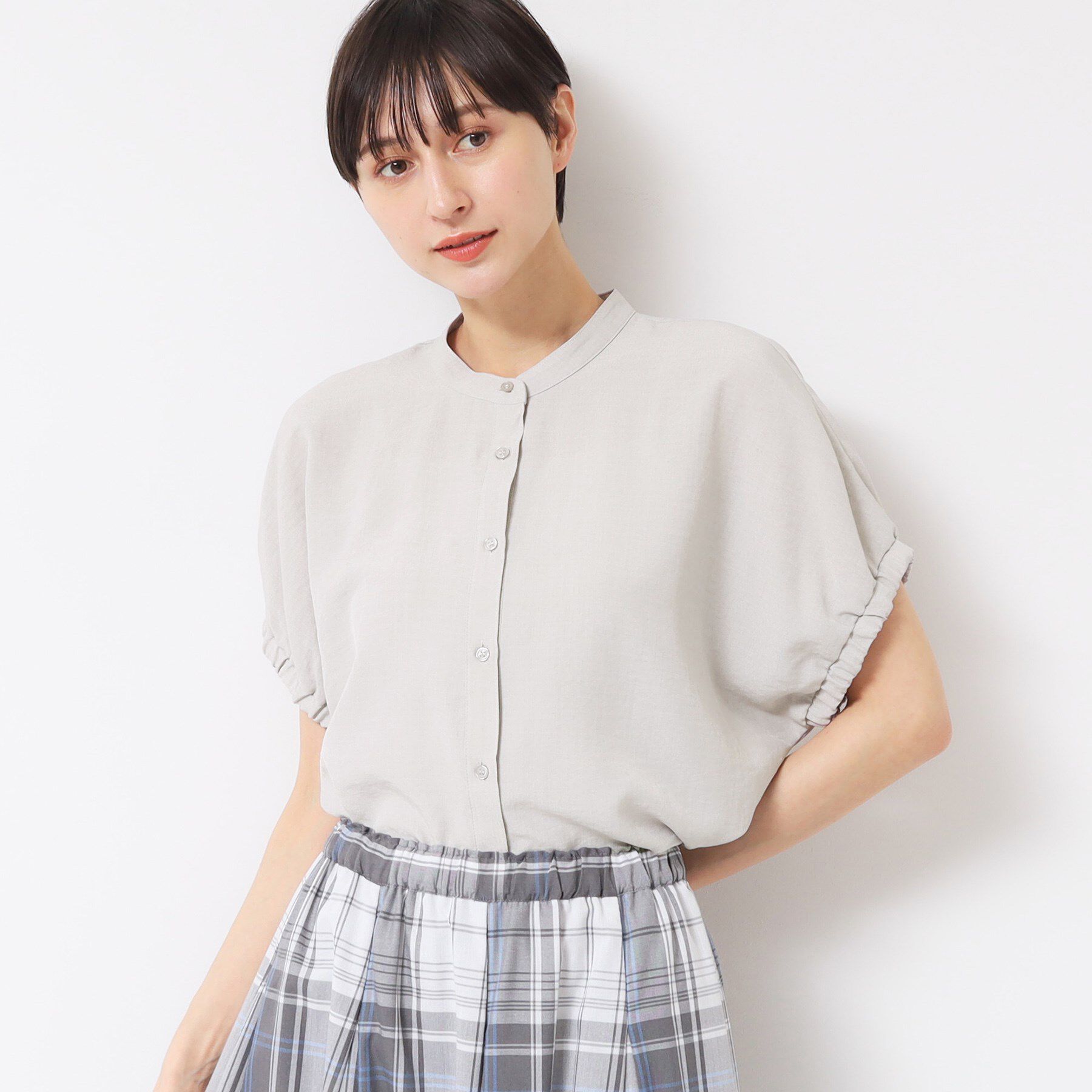 Dessin「【洗える】バンドカラー袖ギャザーブラウス」|シャツ・ブラウス|