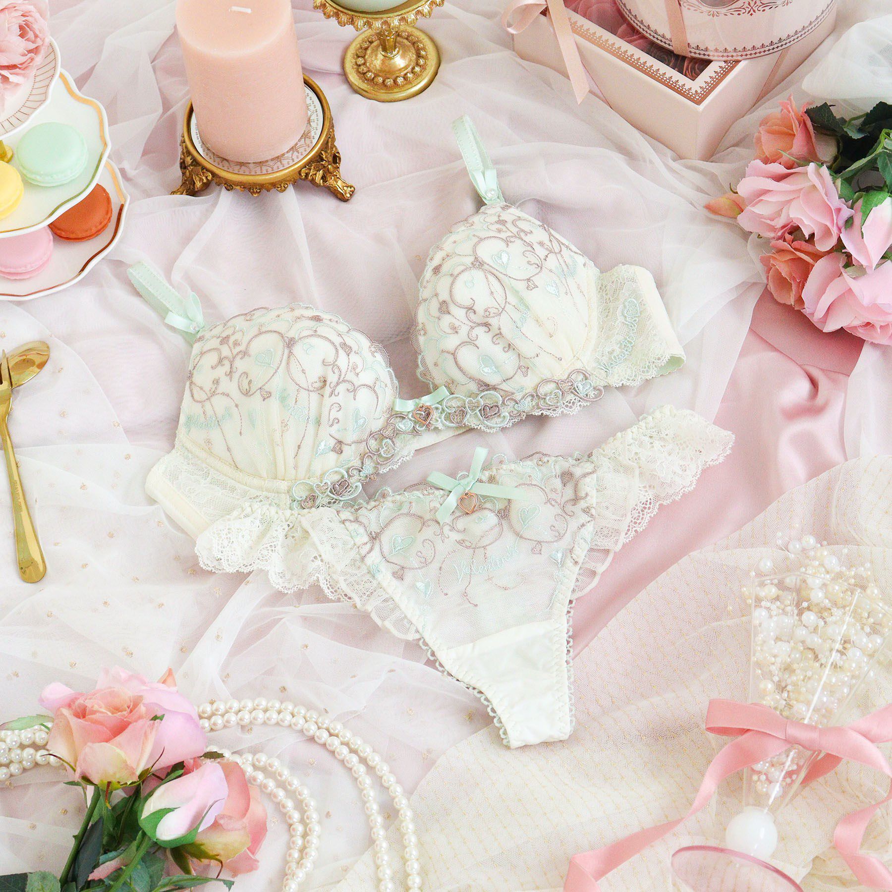 Risa Magli「ヘルティー Tバック」|インナー|