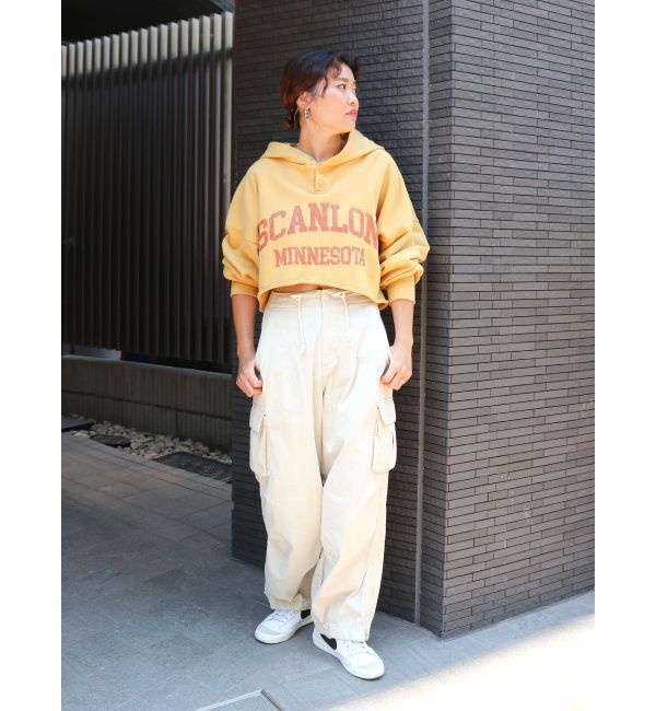 Ungrid「ロゴデザインショートパーカー」|パーカー|