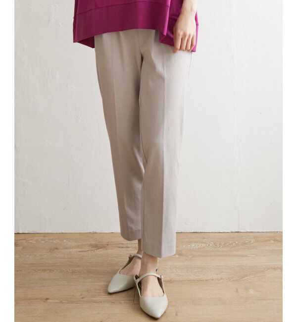 ikka「BeasyStretch テーパードパンツ」|スラックス|ライトグレイ