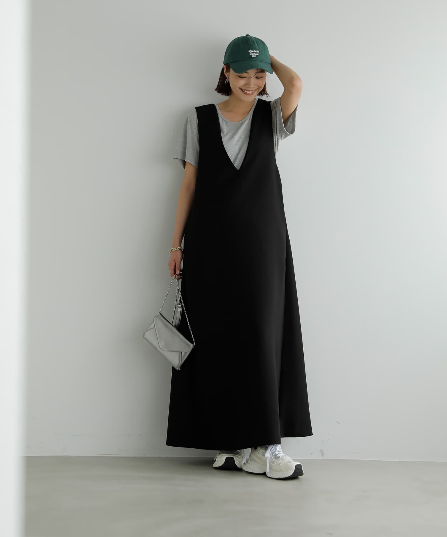 STYLE DELI「とろみ落ち感デコルテあきラウンドネックTシャツ」|Tシャツ・カットソー|