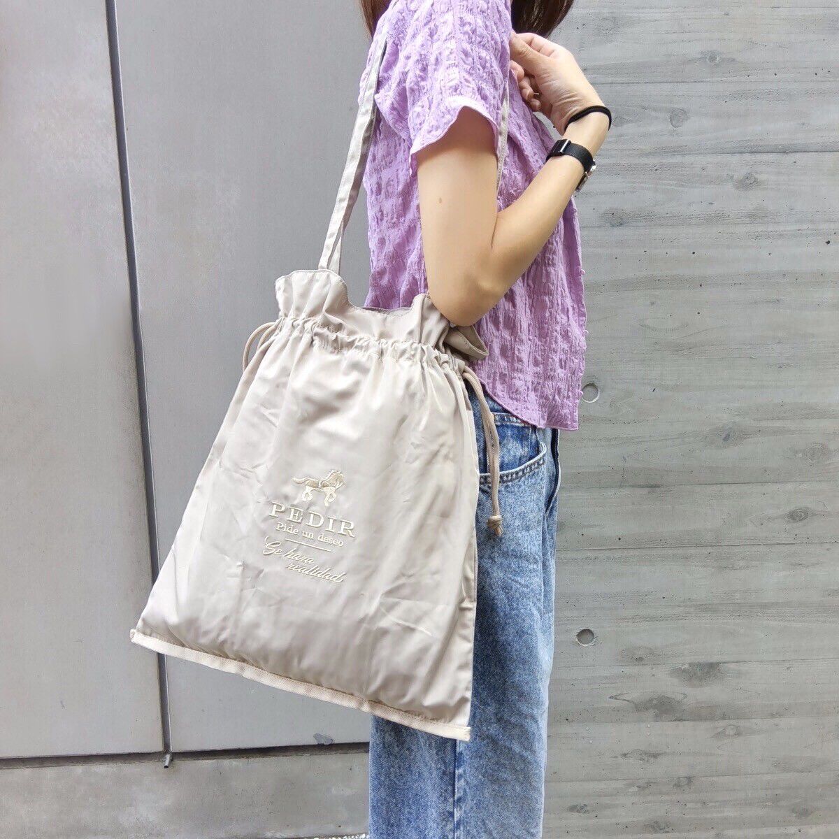 PEDIR「PEDIR(ペディール) ホース タテ型 トートバッグ」|トートバッグ|グレージュ