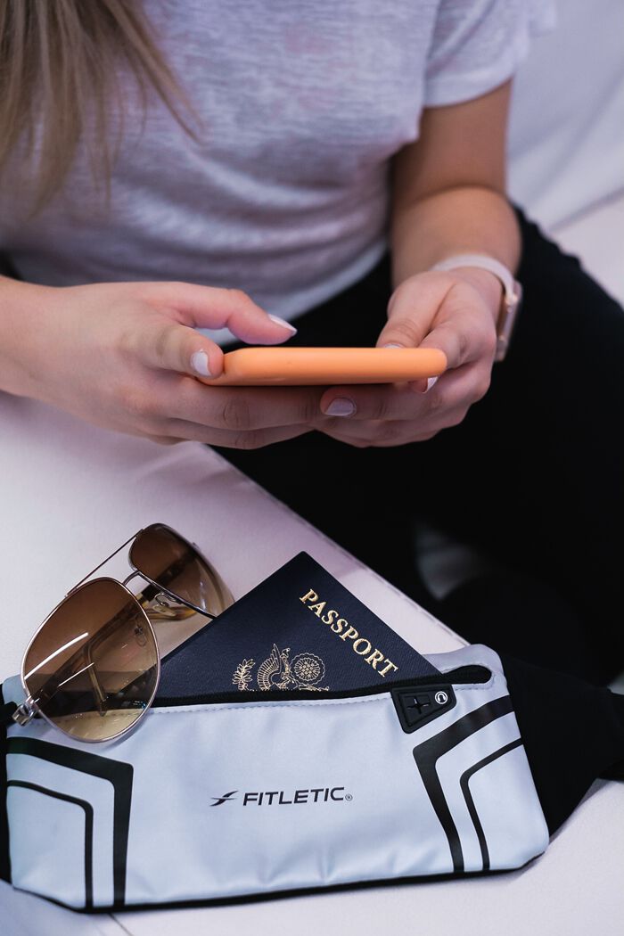 BACKYARD FAMILY「ランニング ウエストポーチ 通販 ランニングポーチ ウェストポーチ マラソンポーチ」|スポーツ|