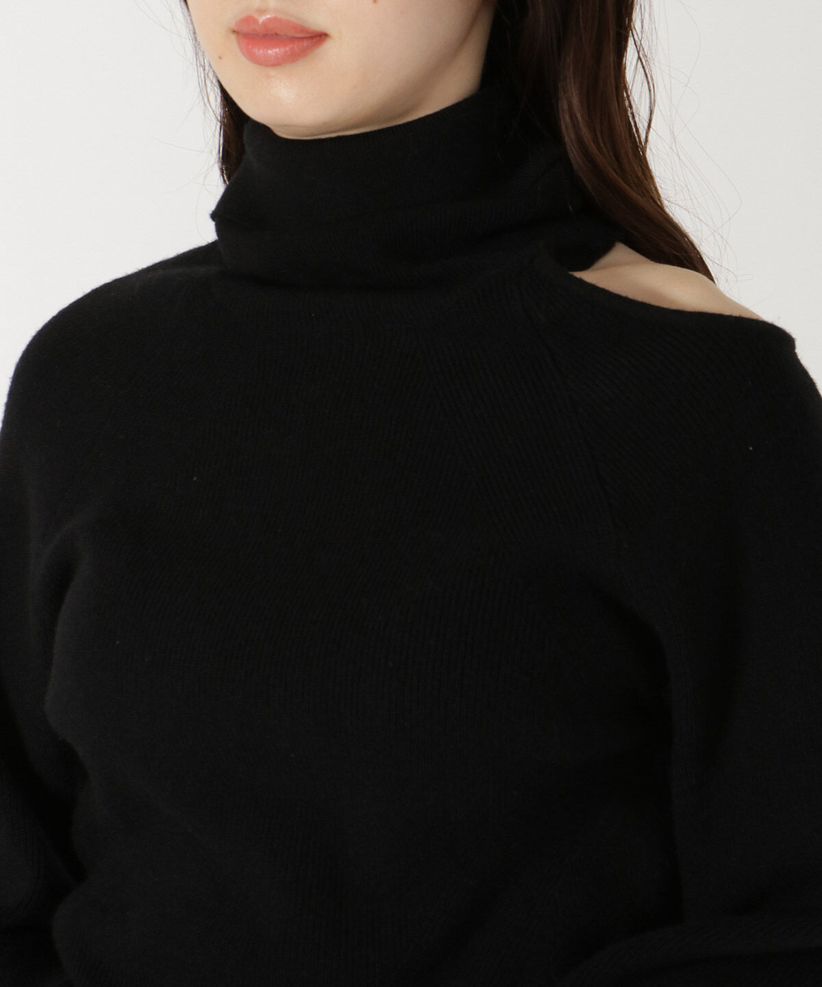 REDYAZEL「肩あきアシメタートルニット」|ニット・セーター|