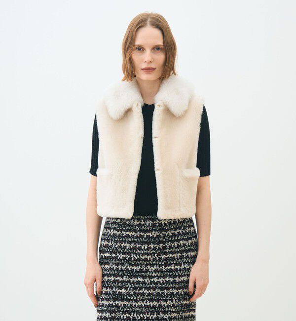 TOMORROWLAND collection「ナッパランムートン リムーバルカラージレ」|ダウンベスト・ベスト|