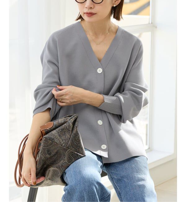 IENA「《追加予約》ファインコットンスムースVネックカーディガン」|カーディガン|グレー