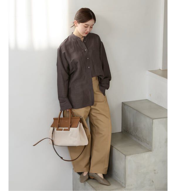 IENA「《一部カラーWEB限定/予約》ラミーリヨセルバンドカラーシャツ」|シャツ・ブラウス|