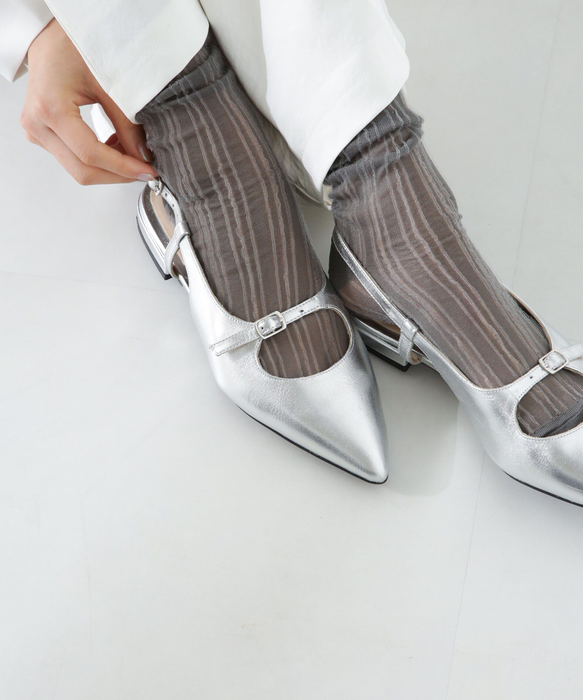 nano･universe「シアーストライプソックス」|ソックス|グレー