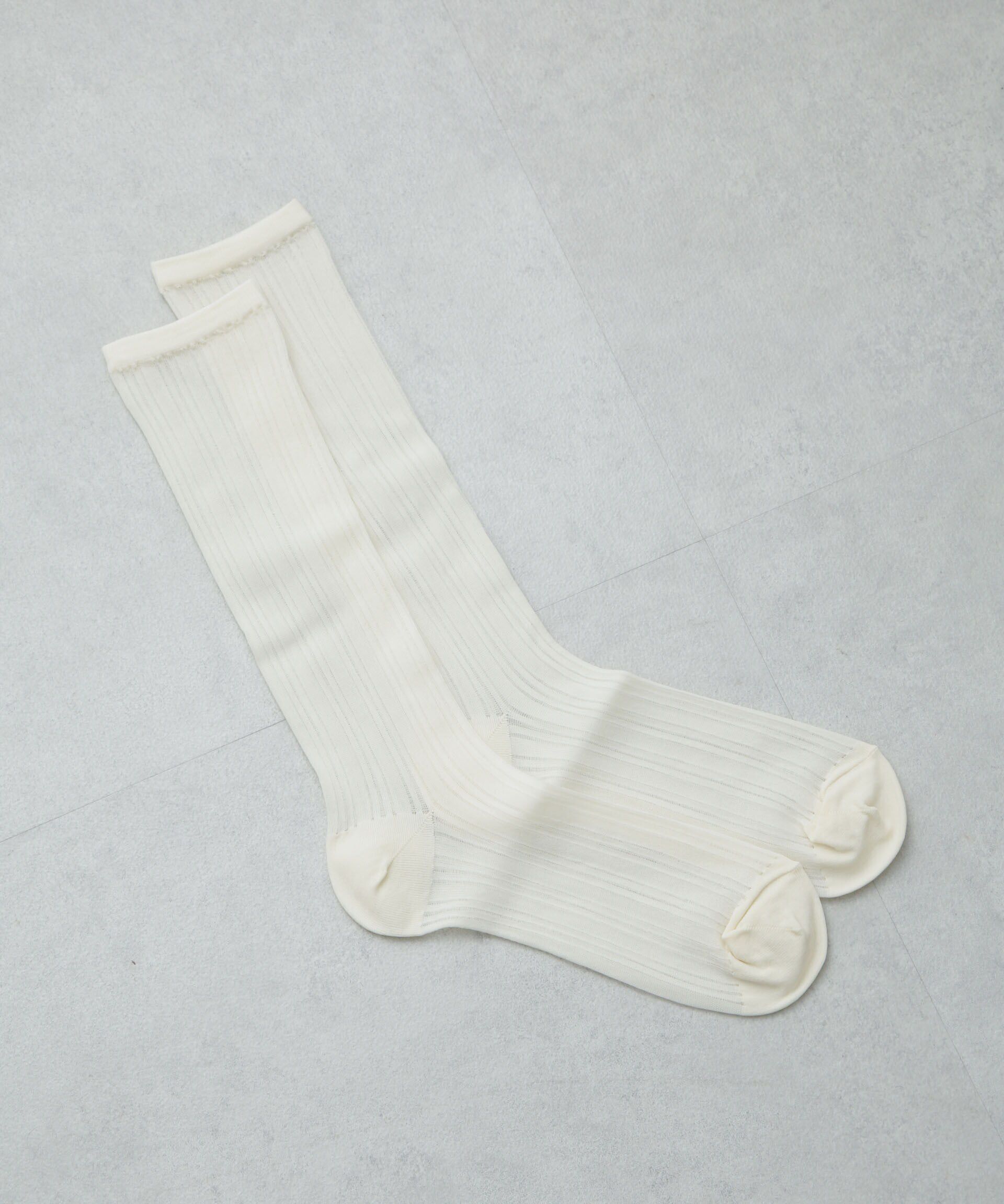 nano･universe「シアーストライプソックス」|ソックス|