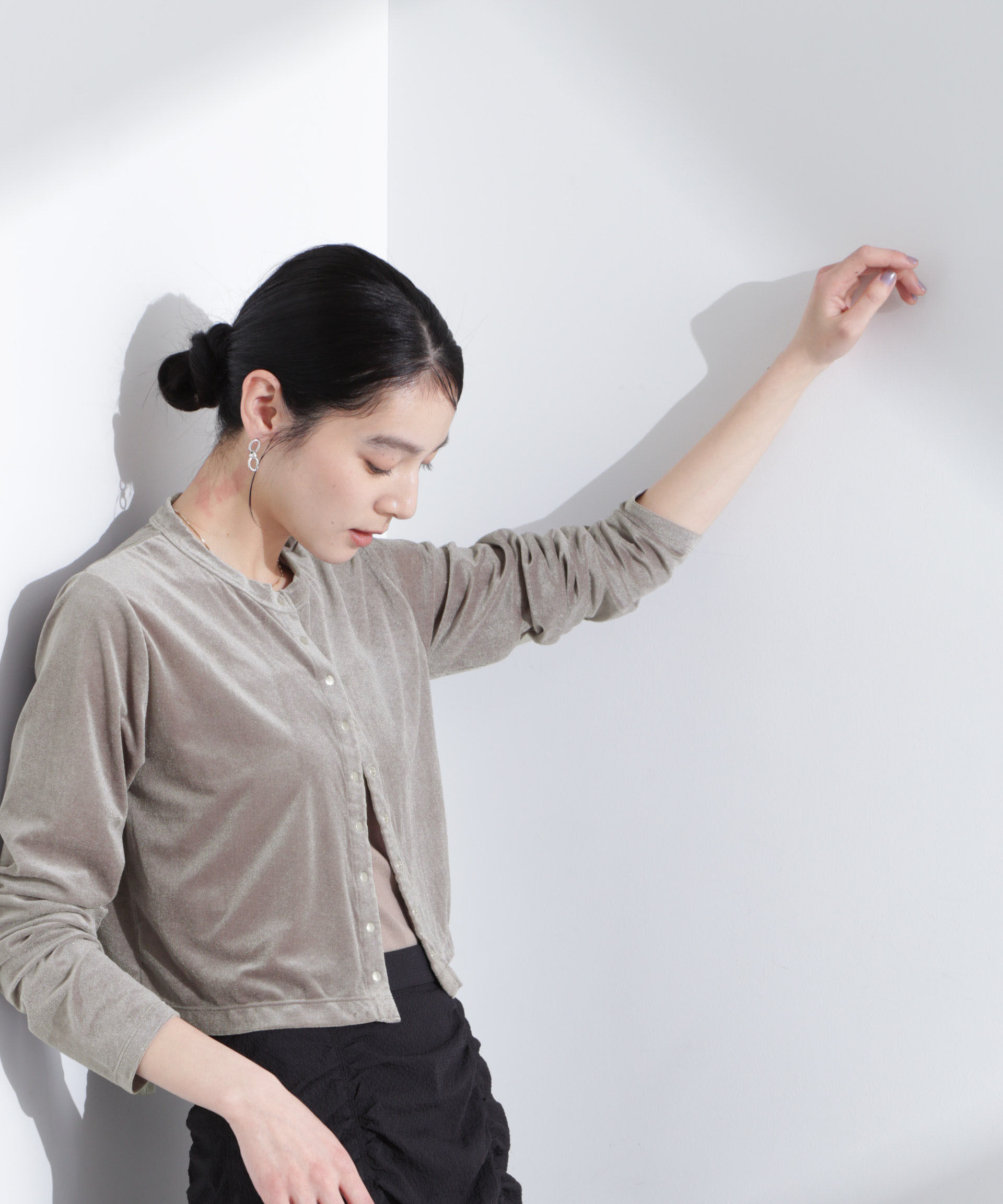 nano･universe「シアーベロアメニーボタンカーディガン」|Tシャツ・カットソー|