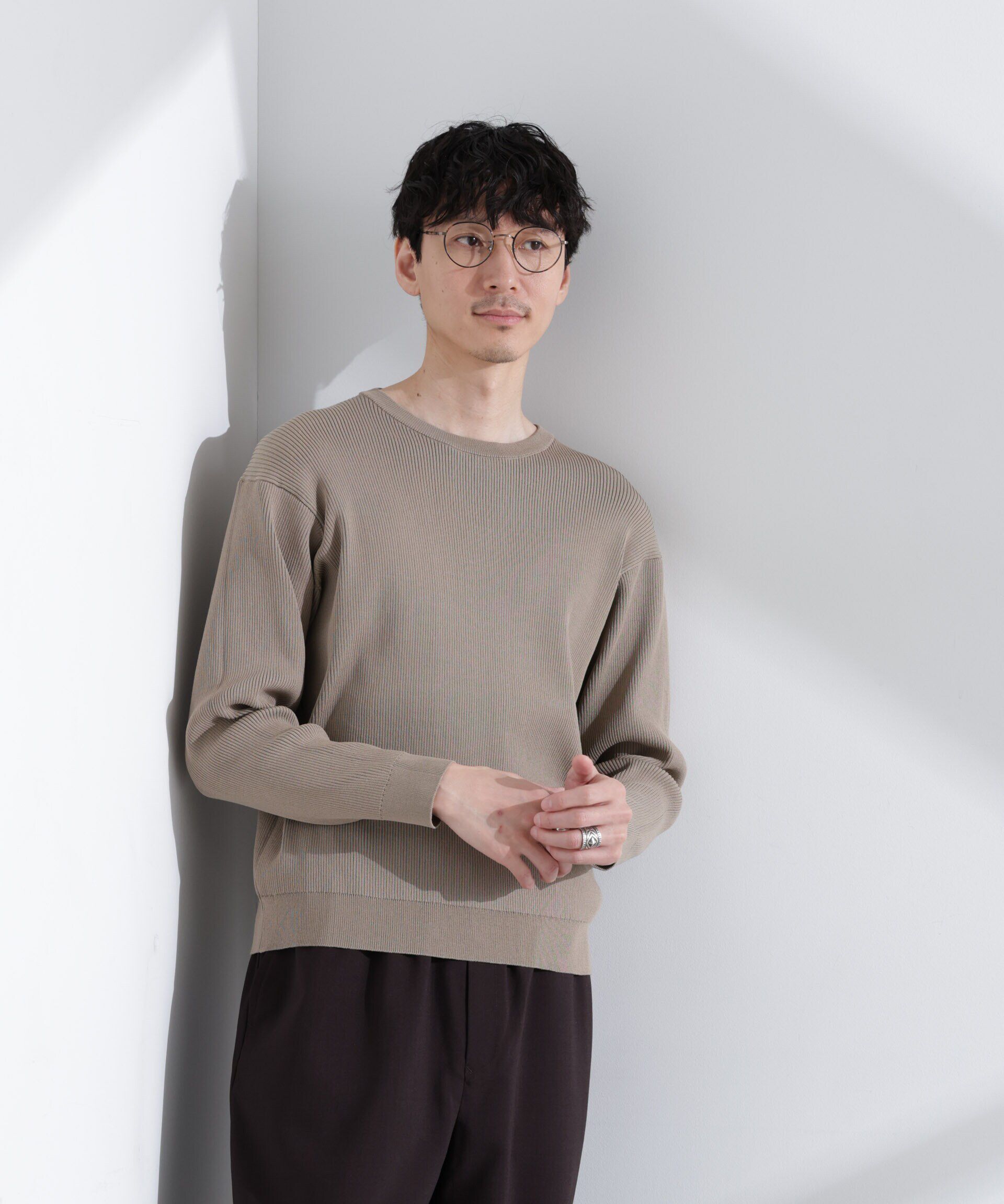  「CICAドライタッチ リブクルーネックニット」|ニット・セーター|グレージュ3