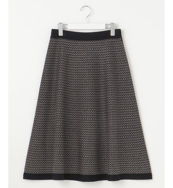 自由区「【WEB限定カラーあり・洗える】リバーシブルニット セットアップ(プルオーバー&times;フレアスカート)」|スーツ|