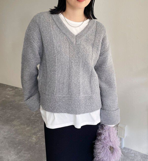 fredy emue「ブークレニットVネックプルオーバー」|ニット・セーター|