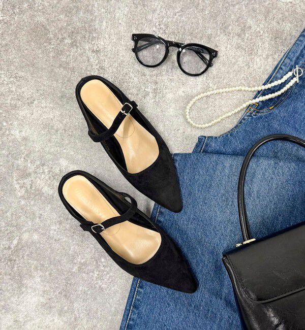 fredy emue「アンクルベルトローヒール」|パンプス|ブラック