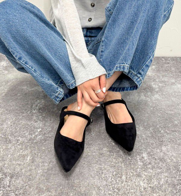 fredy emue「アンクルベルトローヒール」|パンプス|