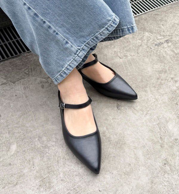 fredy emue「アンクルベルトローヒール」|パンプス|