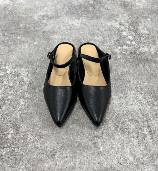 fredy emue「アンクルベルトローヒール」|パンプス|