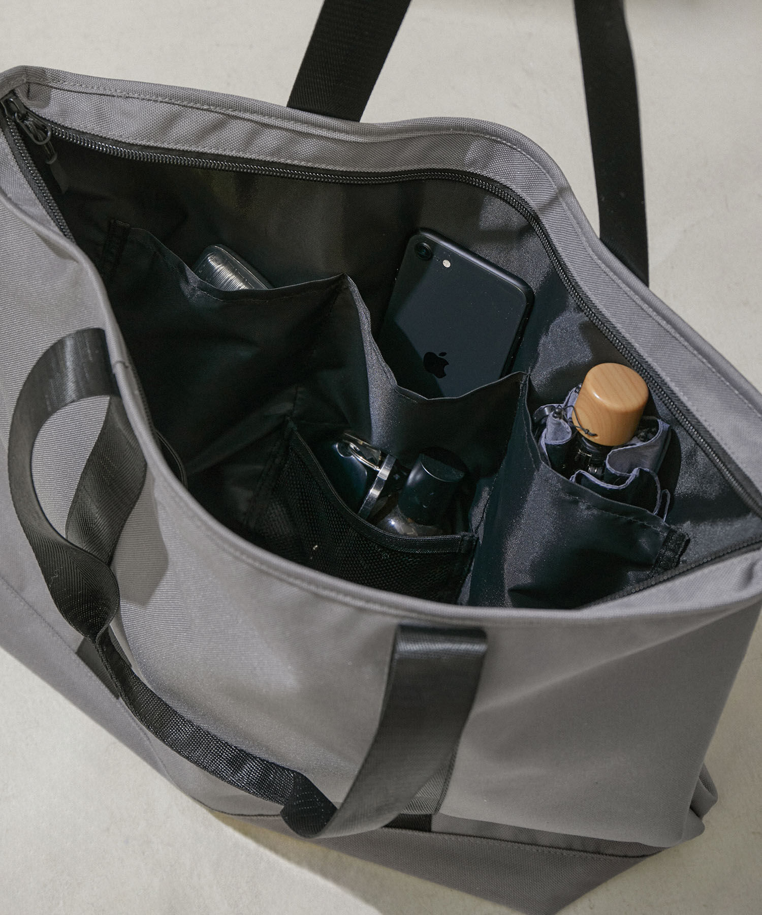 SALON adam et rope'「【KiU for SALON（キウ）】[撥水加工]別注トートバッグ」|トートバッグ|