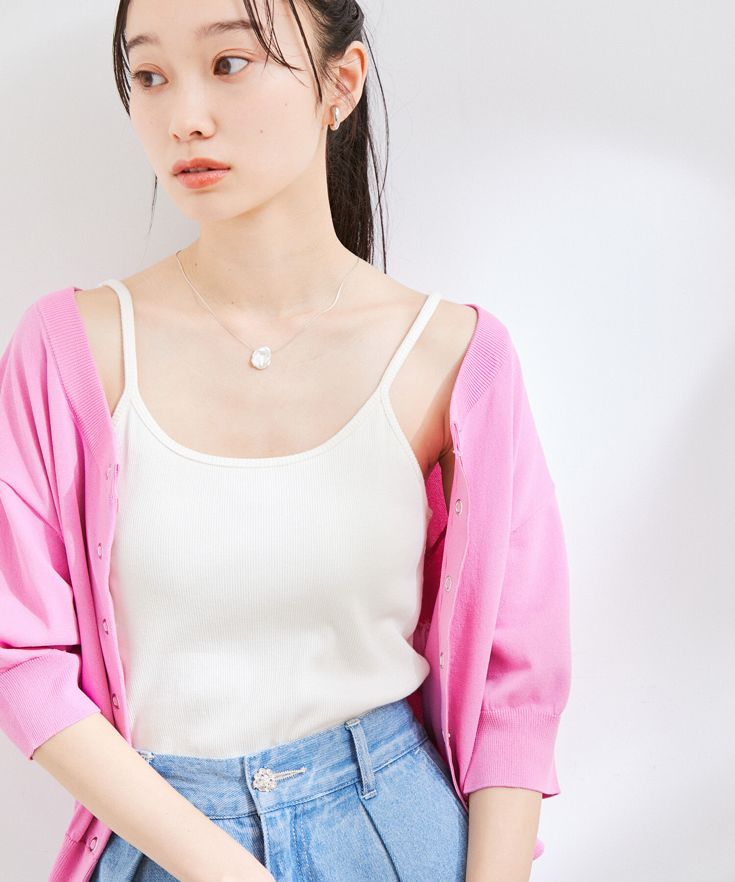 VIS「【洗える】カップ付きバックオープンキャミソール」|キャミソール|