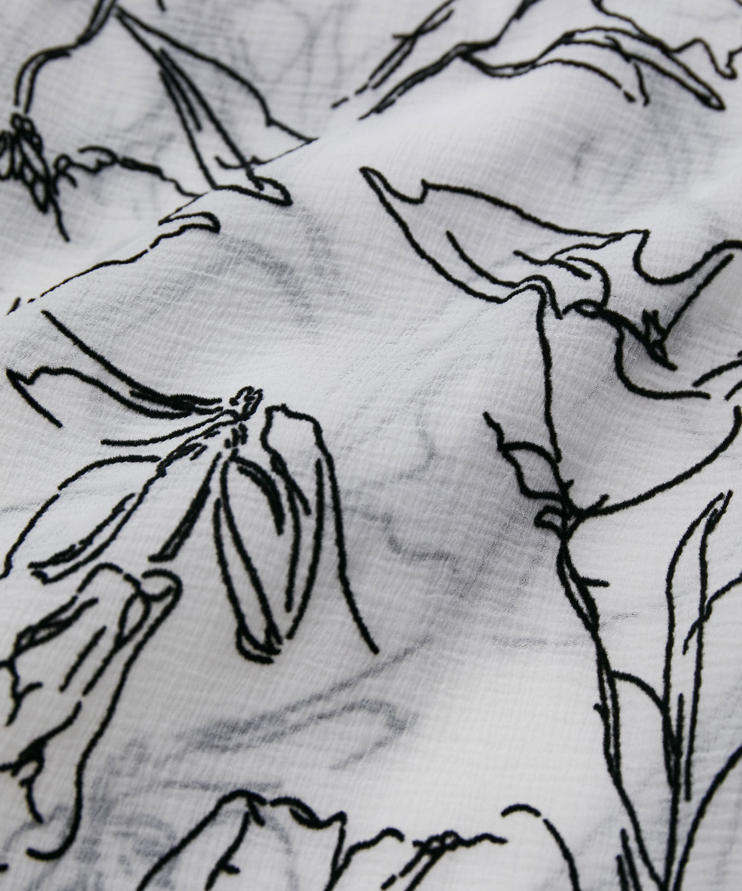 VIS「【選べる素材】アソートボウタイリボンブラウス」|シャツ・ブラウス|