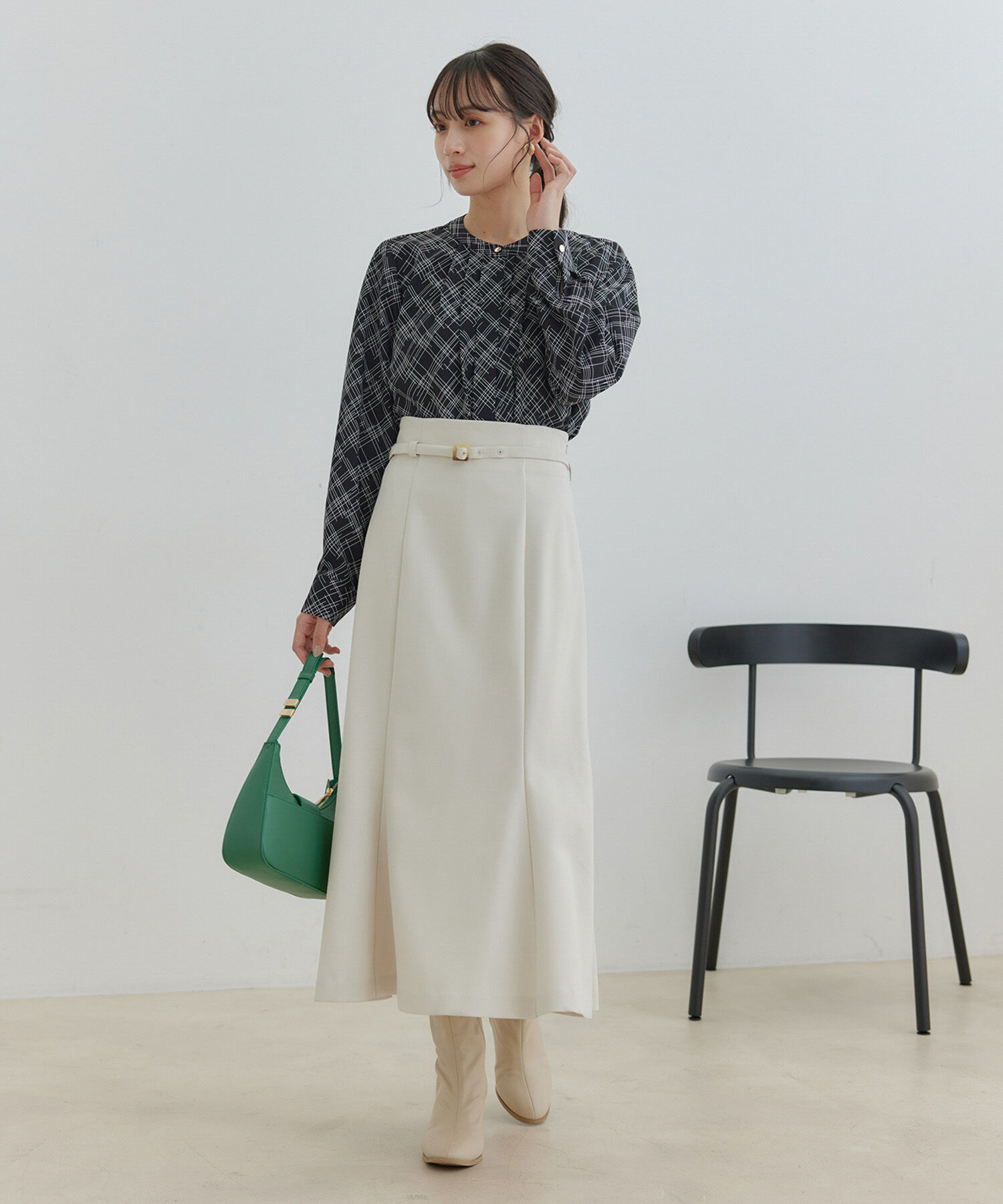 VIS「【防シワ・洗える】フロントタック長袖ブラウス」|シャツ・ブラウス|