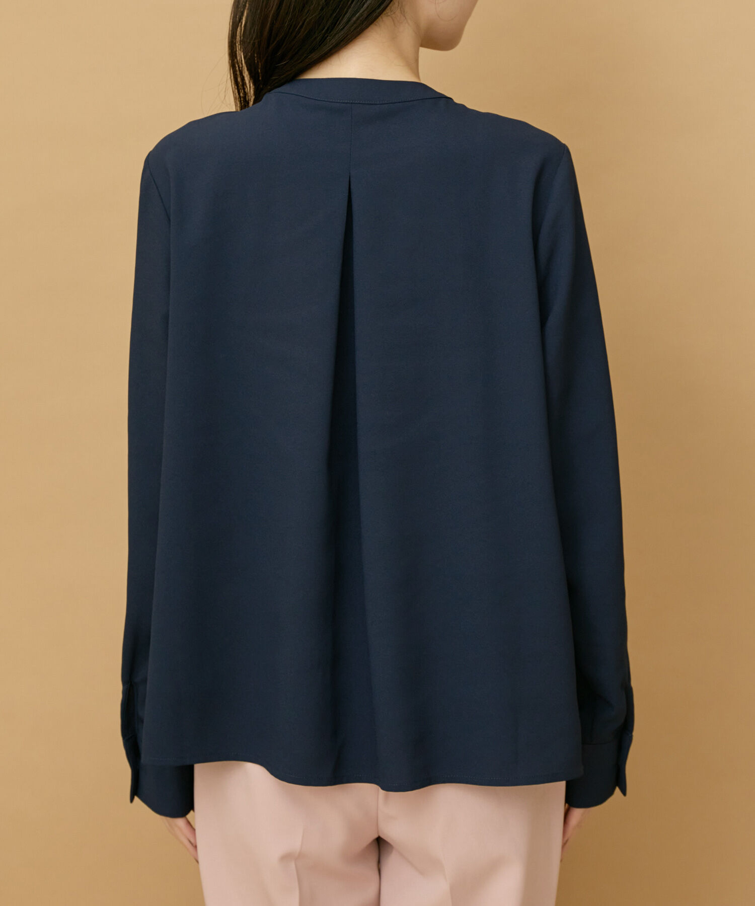 VIS「【防シワ・洗える】フロントタック長袖ブラウス」|シャツ・ブラウス|